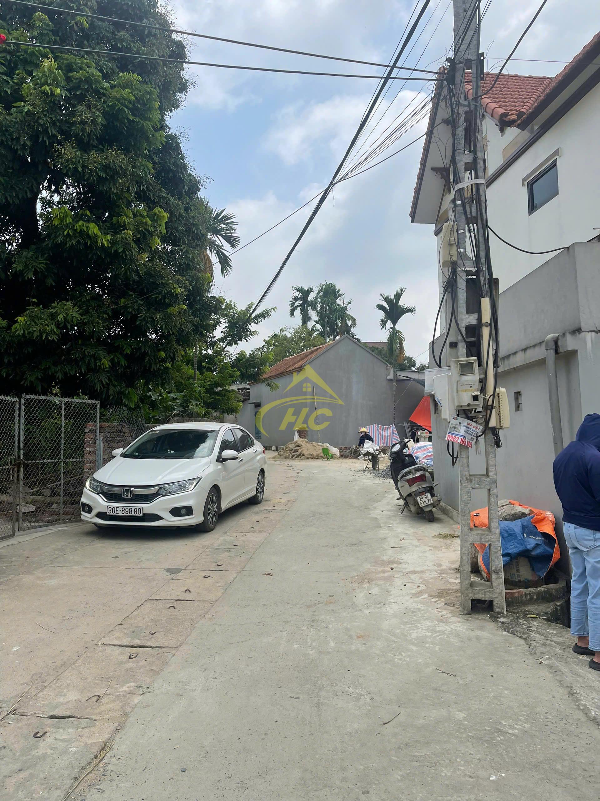 3 Lô Yên Kiện, Đông Sơn 3 Lô Yên Kiện, Đông Sơn