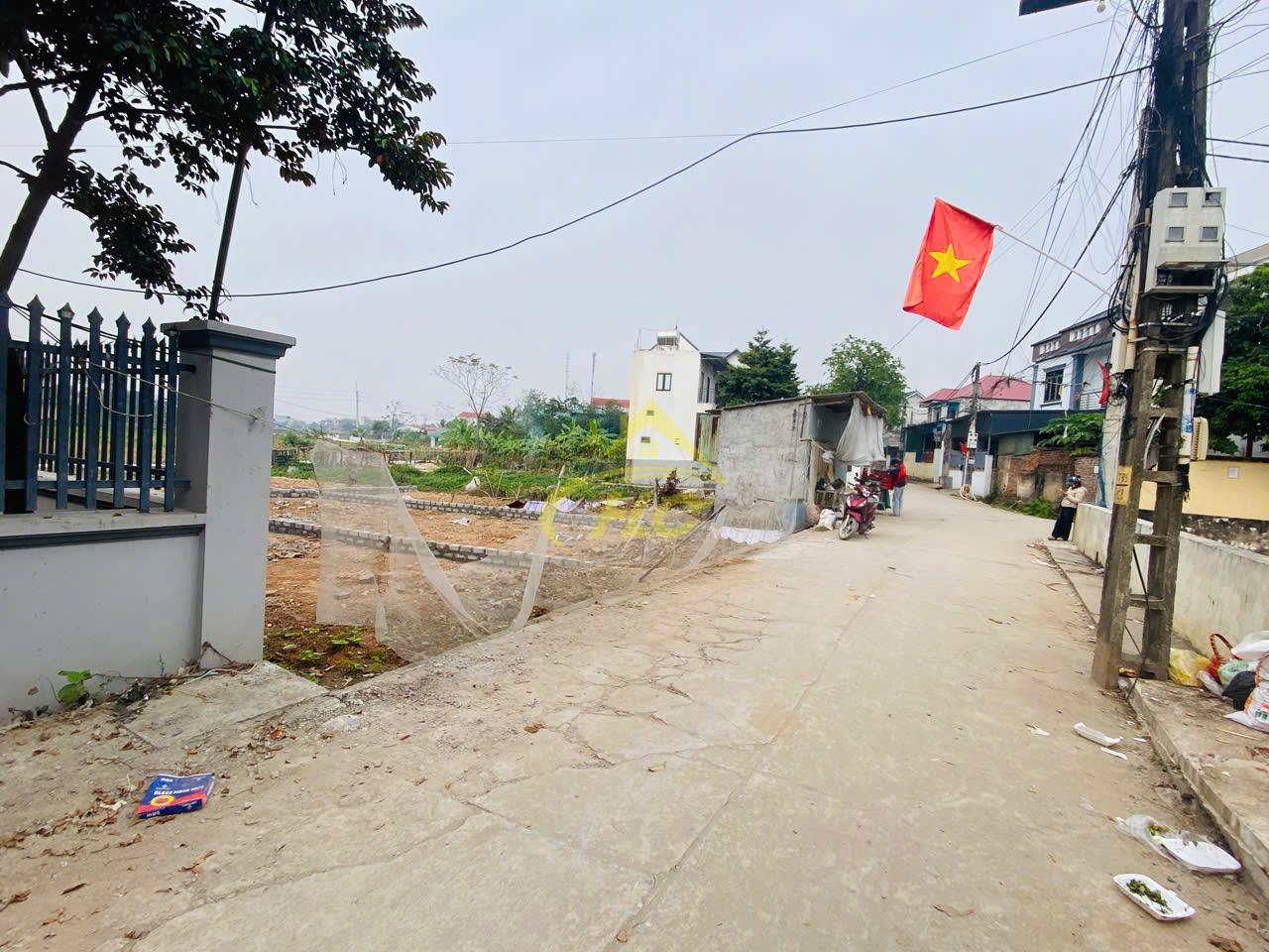 Bán Lô Đất 98,3m tại Tốt Động, Chương Mỹ Bán Lô Đất 98,3m tại Tốt Động, Chương Mỹ