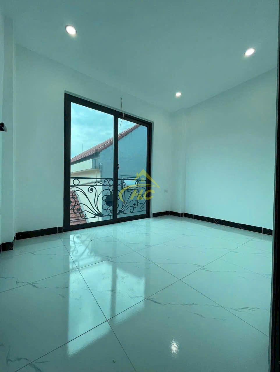 Bán Căn Nhà Mới 100% Tại Phúc Cầu, Thụy Hương Bán Căn Nhà Mới 100% Tại Phúc Cầu, Thụy Hương