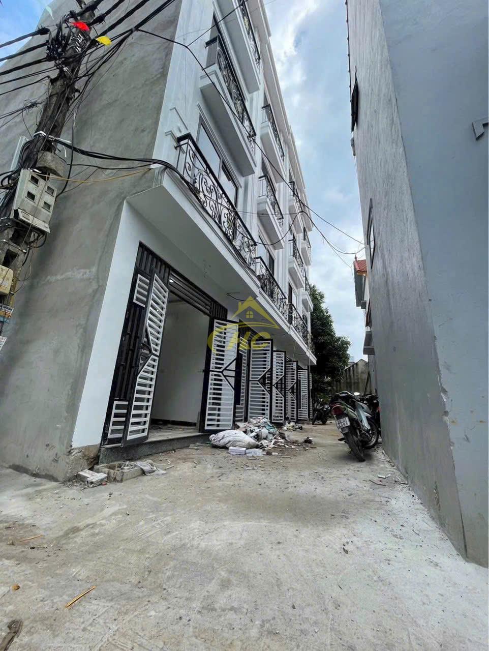 Bán Căn Nhà Mới 100% Tại Phúc Cầu, Thụy Hương Bán Căn Nhà Mới 100% Tại Phúc Cầu, Thụy Hương